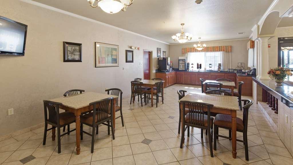 Surestay Plus By Best Western Quanah Exterior photo
